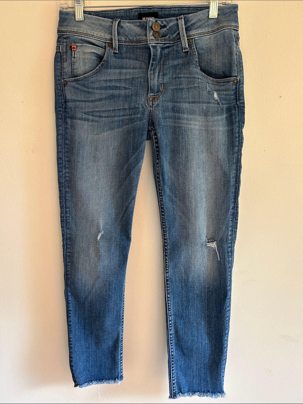 Hudson Midrise Skinny Cat Jeans With Raw Hem Size 27